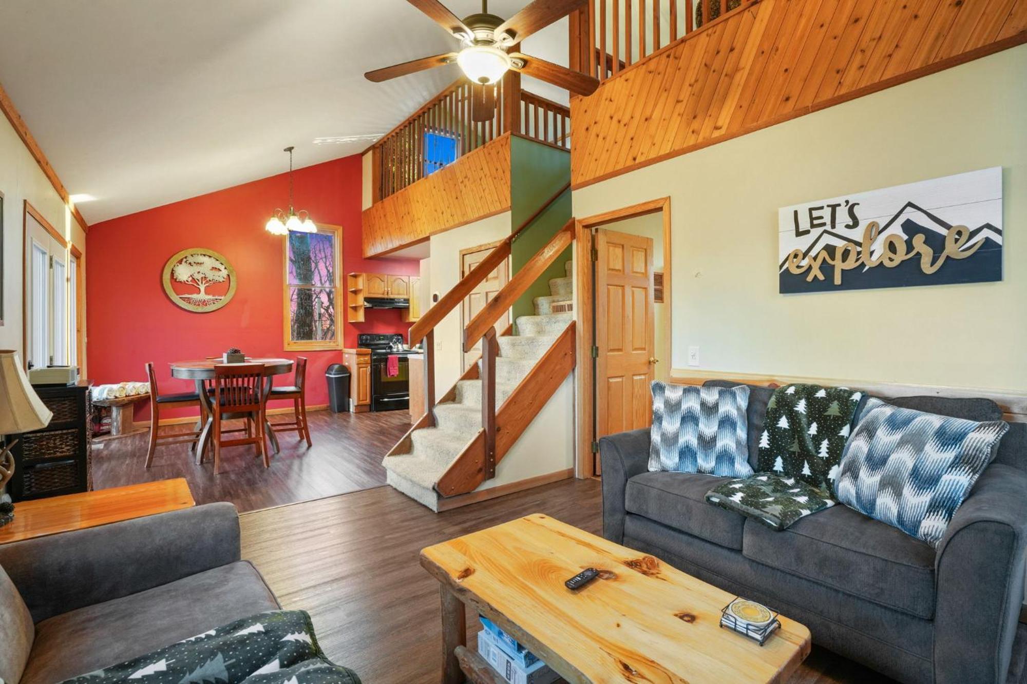 Hébergement de vacances Hot Tub, Fireplace, Fire Pit, Pool Table, Grill, Ev, Pets, Hoa *