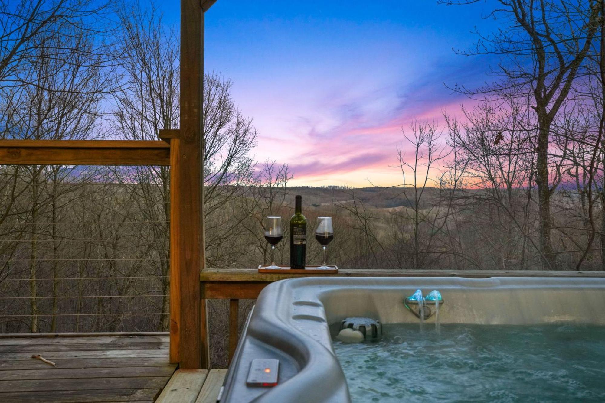 Hot Tub, Fireplace, Fire Pit, Pool Table, Grill, Ev, Pets, Hoa Hébergement de vacances Amanda
